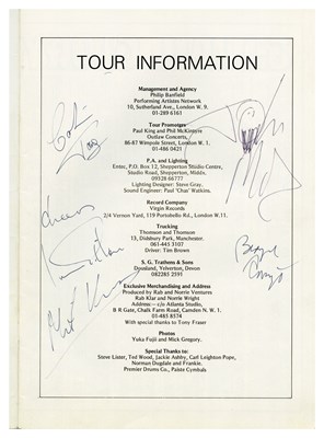 Lot 113 - Gillan Signed 1980 Glory Road Tour Programme (UK)