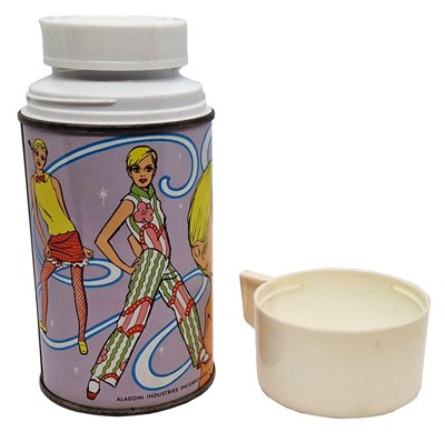 Lot 364 - Twiggy 1967 Aladdin Industries Vinyl Lunch Bag & Thermos (USA)